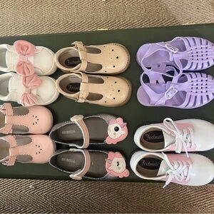 Minnow purple sandals nwot